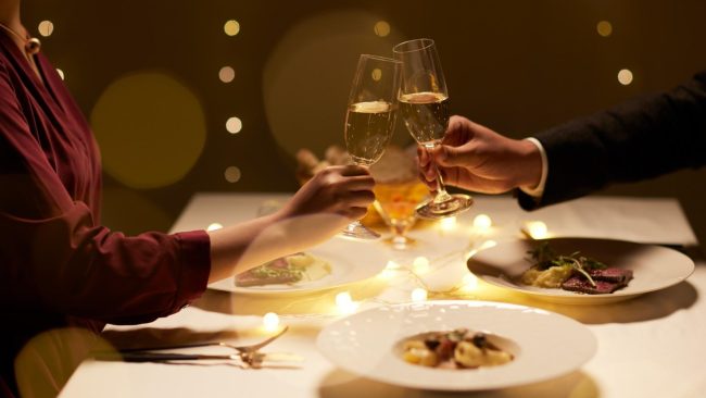 パパ活でご飯だけの相場はどれくらい？